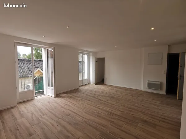 Appartement Location Nay 3p 69m² 690€