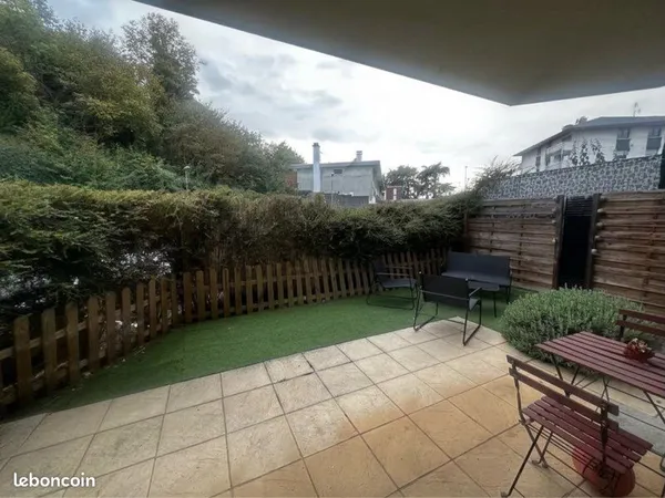 Appartement avec jardin