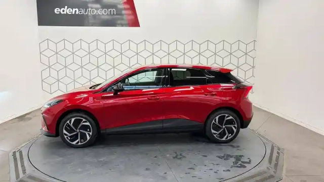 Mg Mg4 ev 64kwh - 140 kw — photo 3