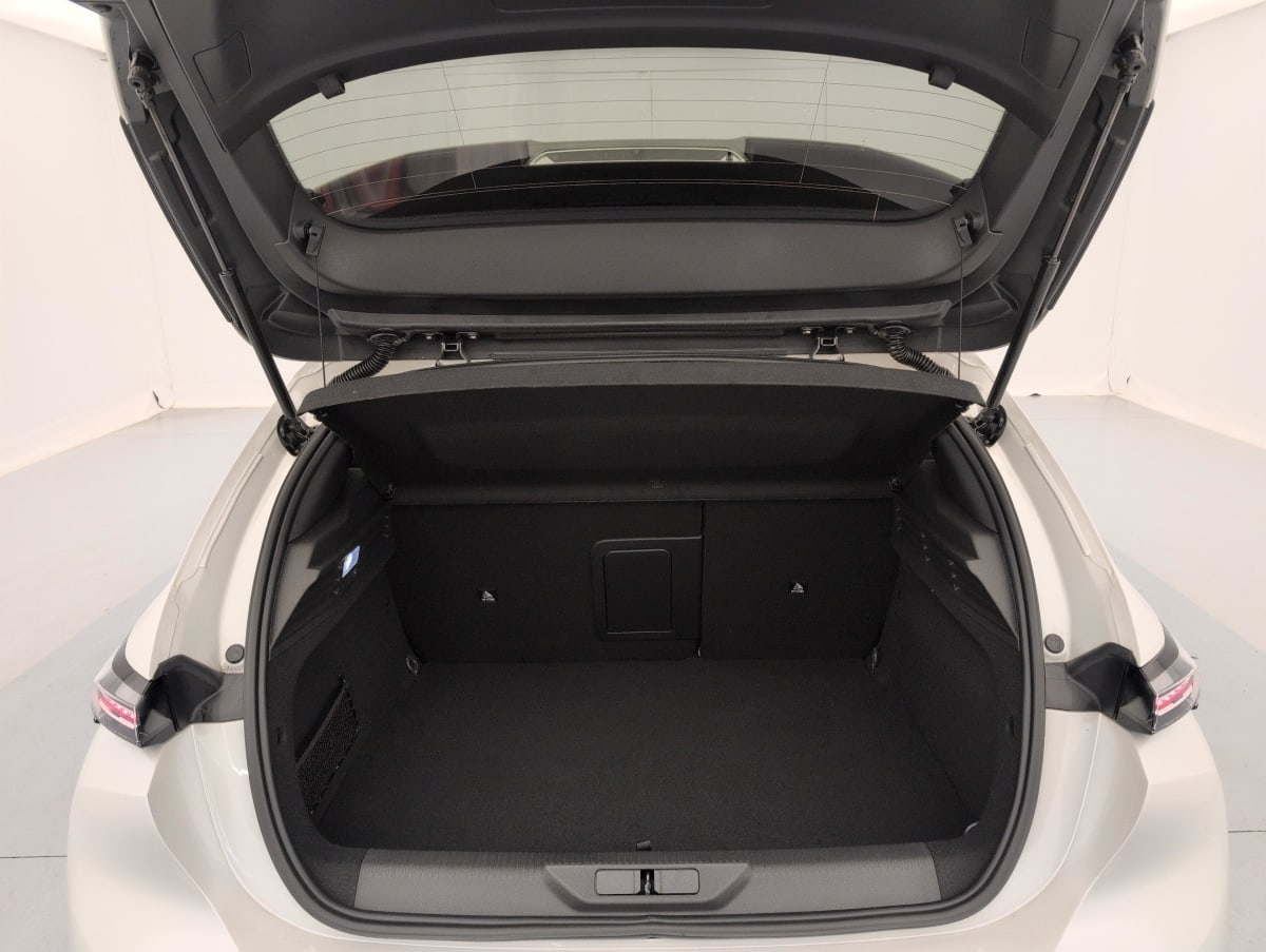 Peugeot 308 — photo 11