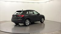 Audi Q3 35 TFSI 150ch Mild Hybrid Design S tronic 7 — photo 5