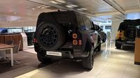 Land-Rover Defender 110 4.4 P635 Octa Black — photo 5