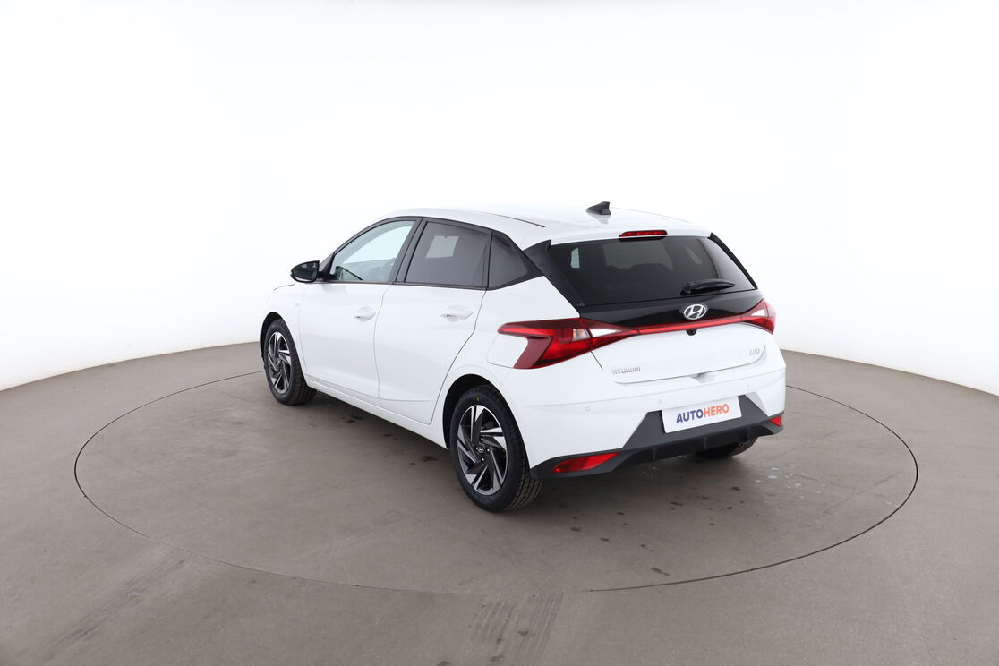 Hyundai i20 1.0 T-GDi Hybrid 48V Intuitive DCT-7 — photo 3