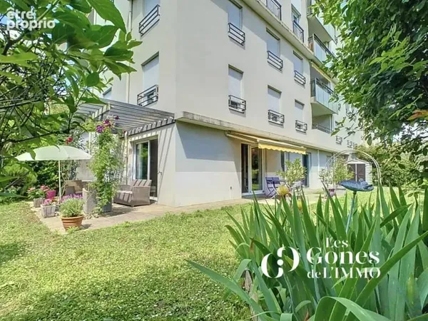 TASSIN - T4 RDJ - 2 terrasses et jardin de 270 m2