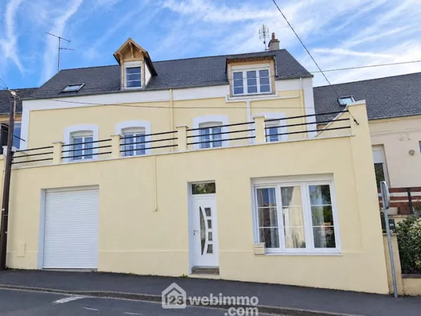 Maison 8 pièces 216 m²