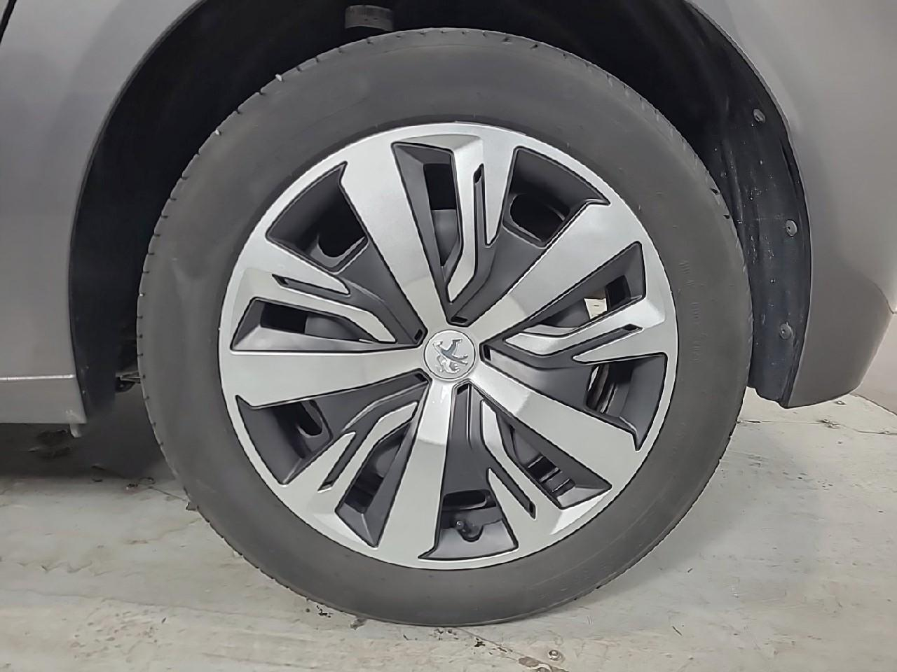 Peugeot 208 puretech 75 s&s bvm5 active pack — photo 16