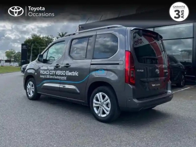 Toyota Proace city verso medium electric 50kwh executive