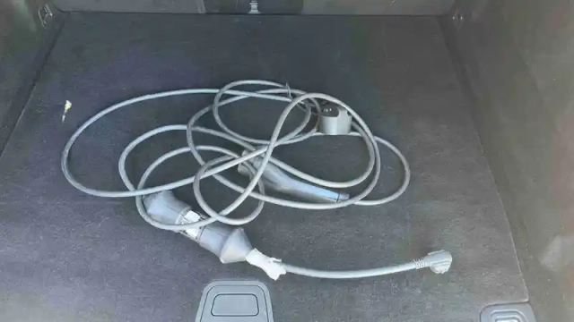 Volvo Xc60 t6 recharge awd 253 ch + 145 ch geartronic 8 — photo 29