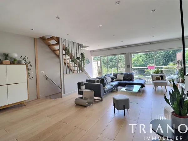 Maison 100 m² – Rénovation de qualité – Jardin en terrasse – DPE C – Marly-le-Roi