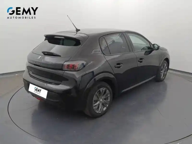 Peugeot 208 electrique 50 kwh 136ch — photo 33