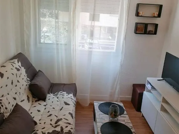 Studio 1 pièce 16 m²