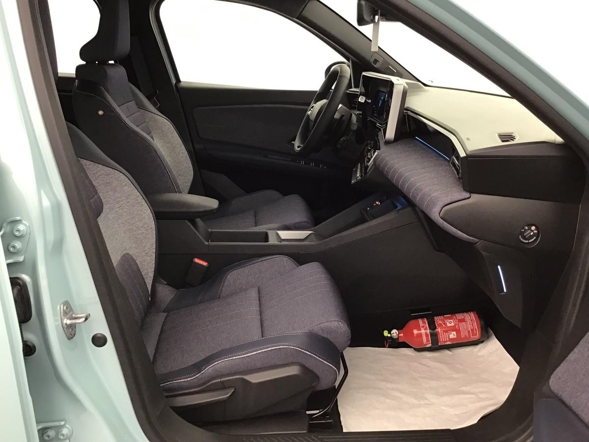 Renault R4 — photo 6