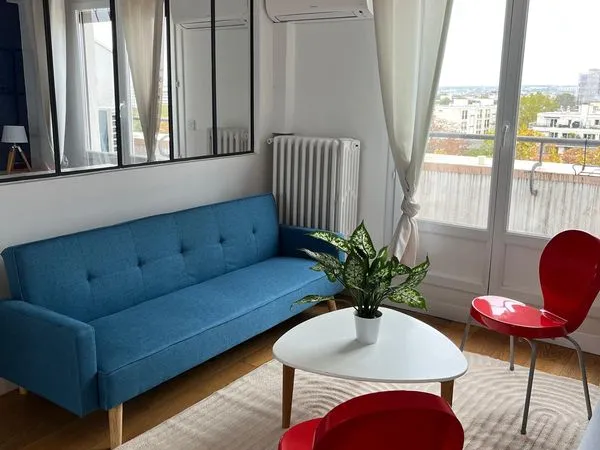 T2 Becon climatisation balcon ouest 7eme et dernier étage