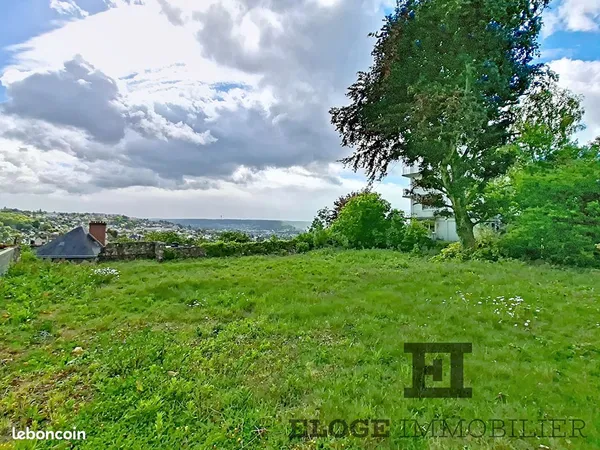 Terrain 1211 m² MONT SAINT AIGNAN