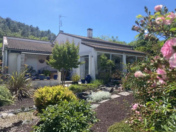 Maison 6 pièces 120 m²