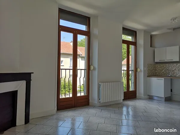 Appartement 2 pièces 38 m² rue Dom Pérignon