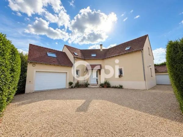 Maison 8 pièces 140 m²