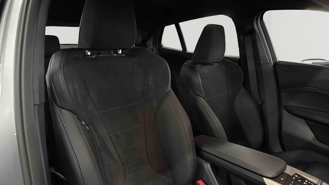 BMW iX2 eDrive20 204ch BVA — photo 23