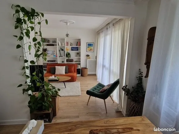 Appartement T2 avec Garage - Rue prémartine