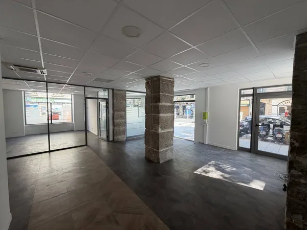 Local commercial 107 m²