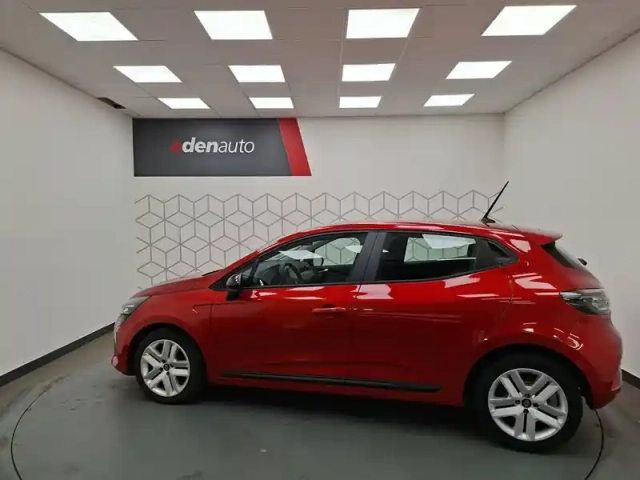 Renault Clio blue dci 100 ch gsr2 — photo 13