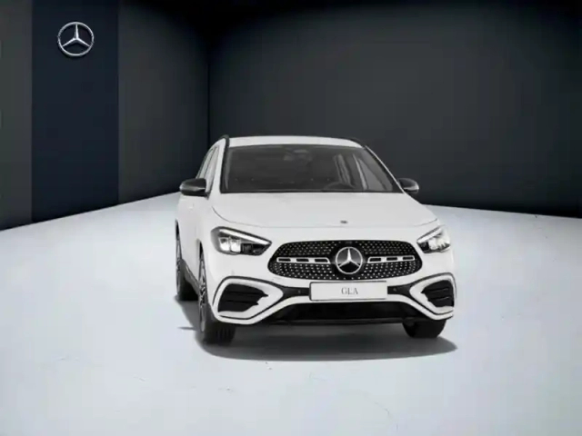 Mercedes Gla 200 d amg line — photo 10