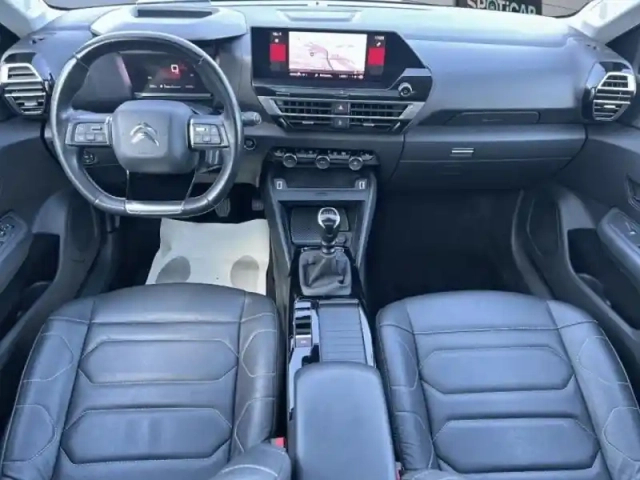 Citroën C4 puretech 130ch s&amp;s shine — photo 8
