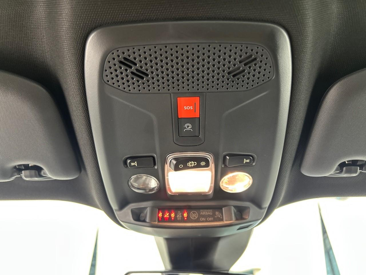 Peugeot 2008 hybrid 136 e-dcs6 active — photo 31