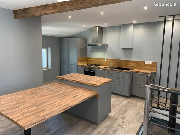 Maison 2 pieces 73 m² avec petit jardin