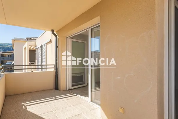 Appartement 3 pièces 63 m²