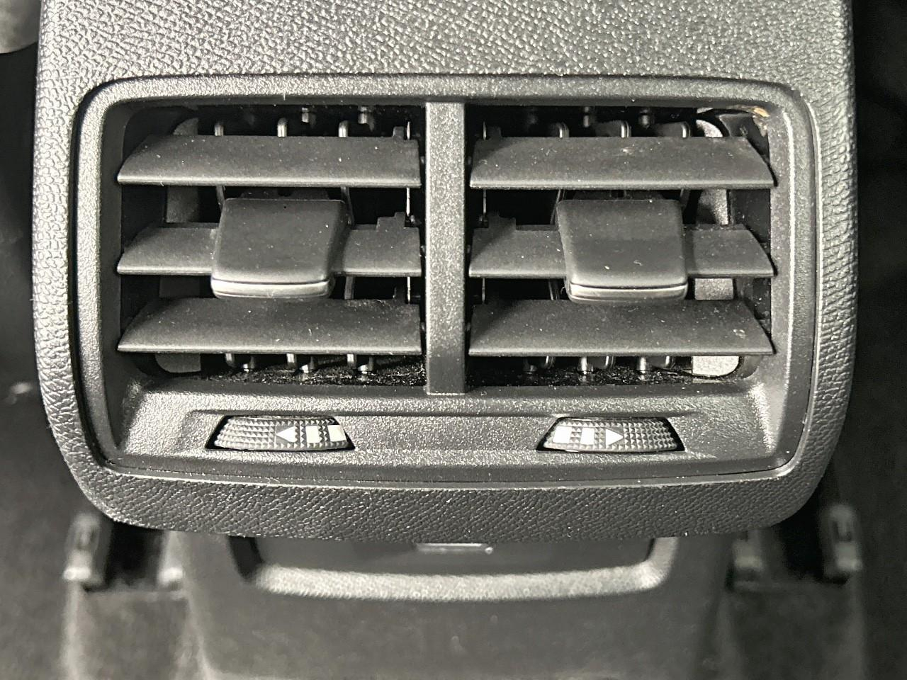 Citroën C4 hybride 136 e-dcs6 max — photo 31