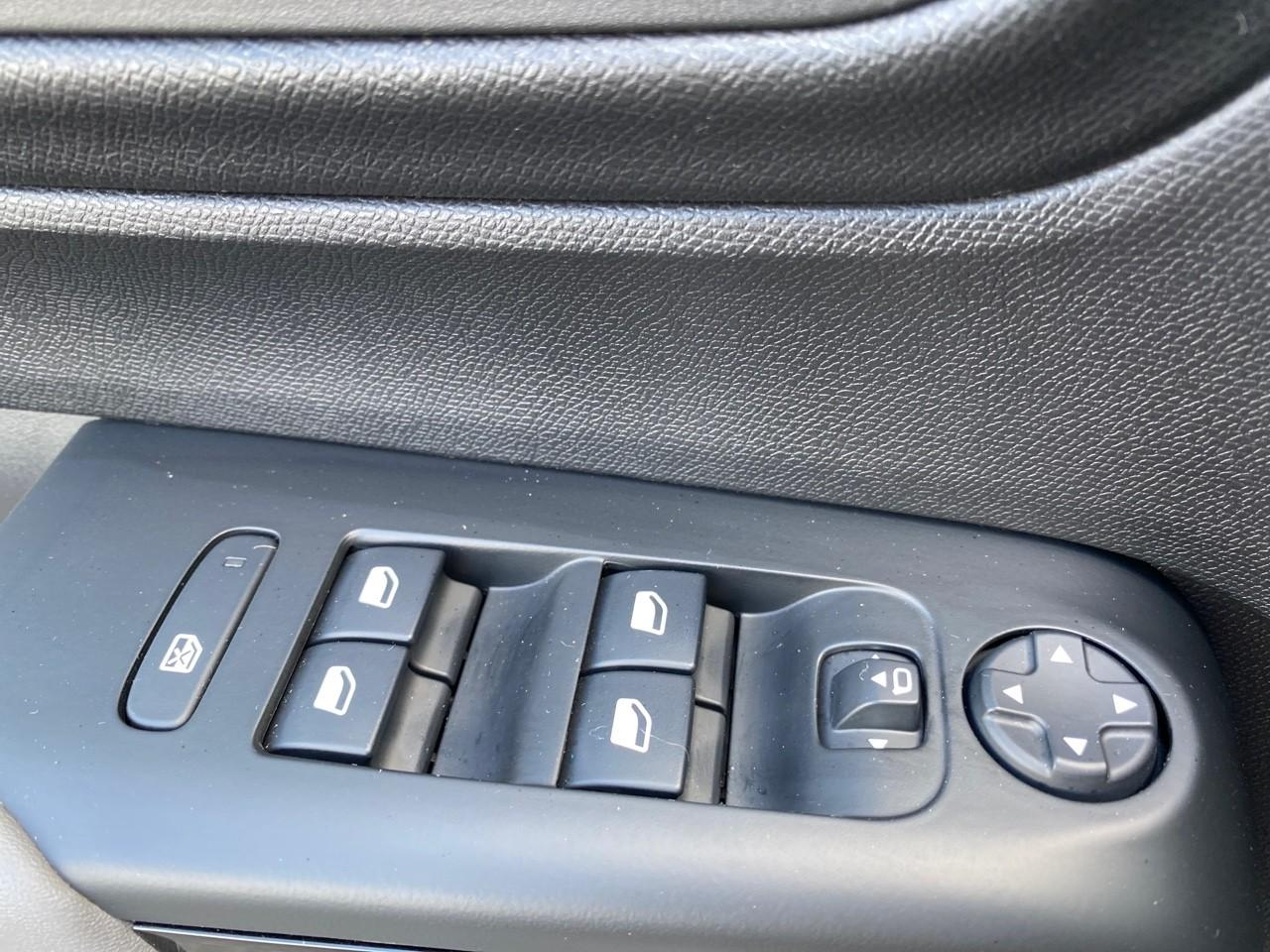 Citroën C5 Aircross puretech 130ch s&s shine e6.d-temp — photo 18