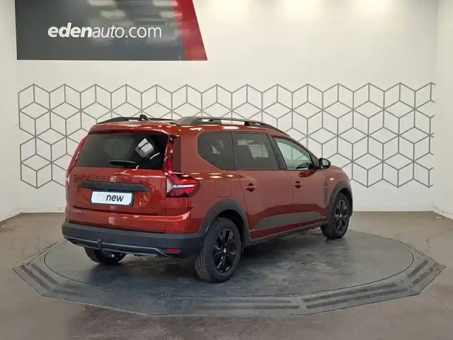 Dacia Jogger tce 110 5 places — photo 5