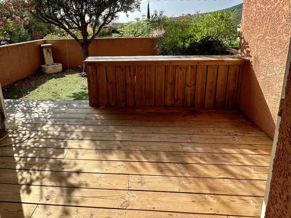 Studio 1 pièce 25 m²