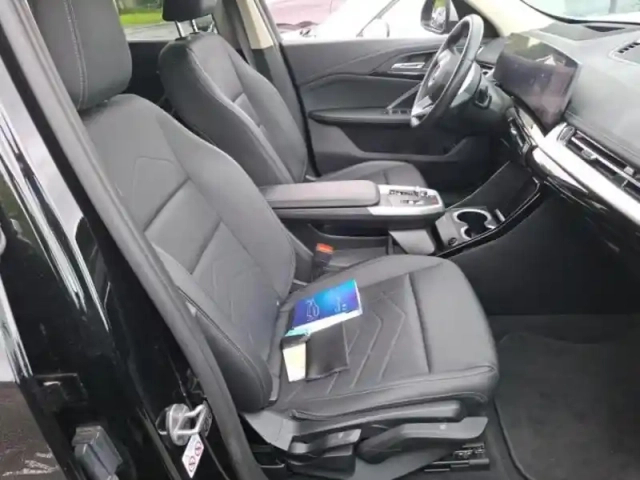 Bmw X1 iedrive20 204ch xline — photo 4