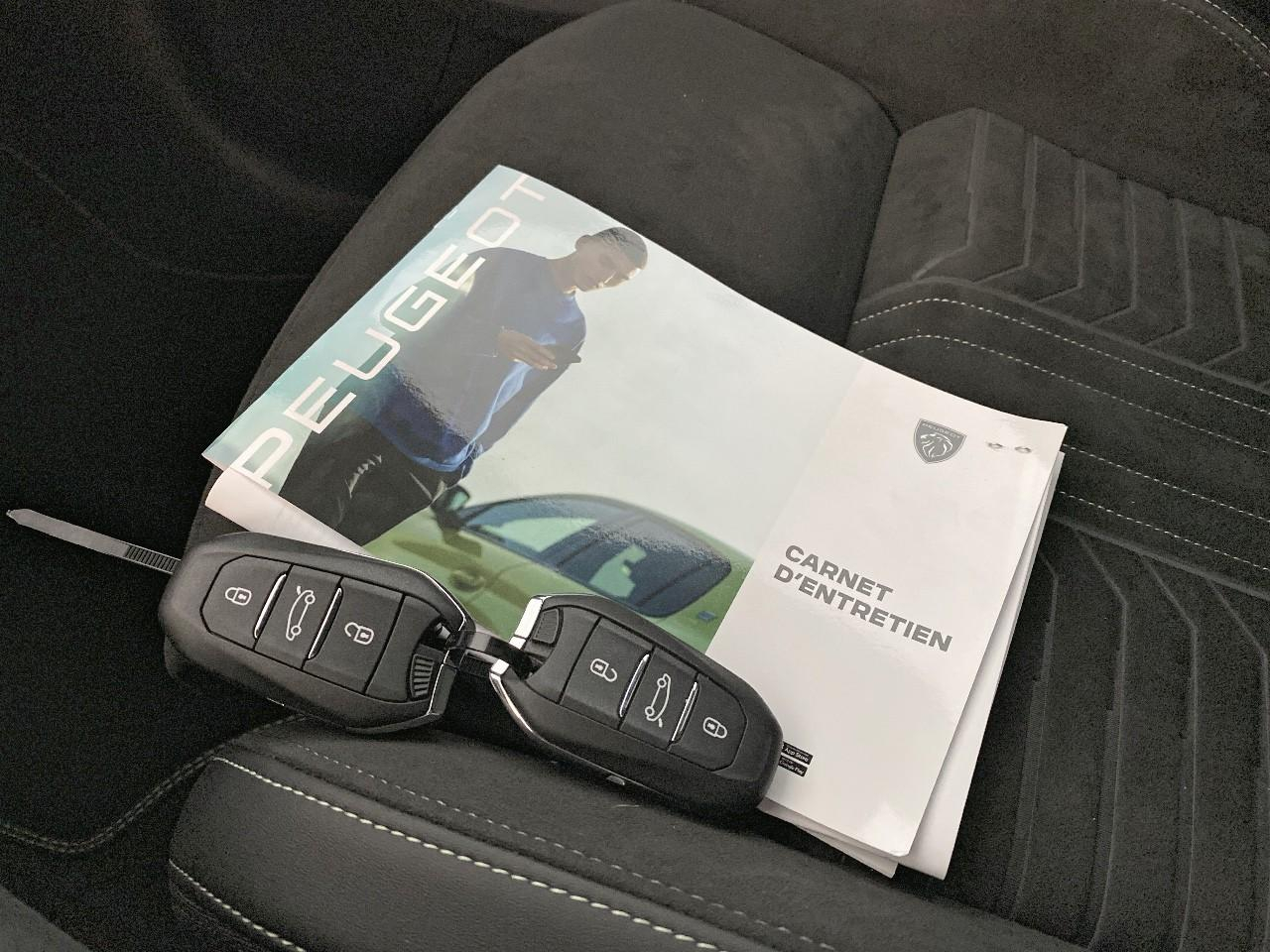 Peugeot 3008 hybrid 145 e-dcs6 gt — photo 18