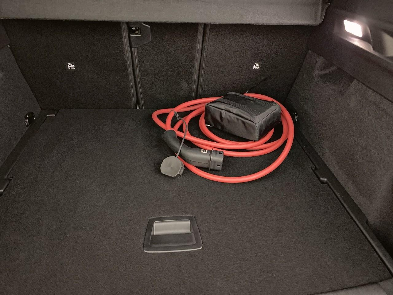 Peugeot 3008 electrique 210 ch 73 kwh gt — photo 16