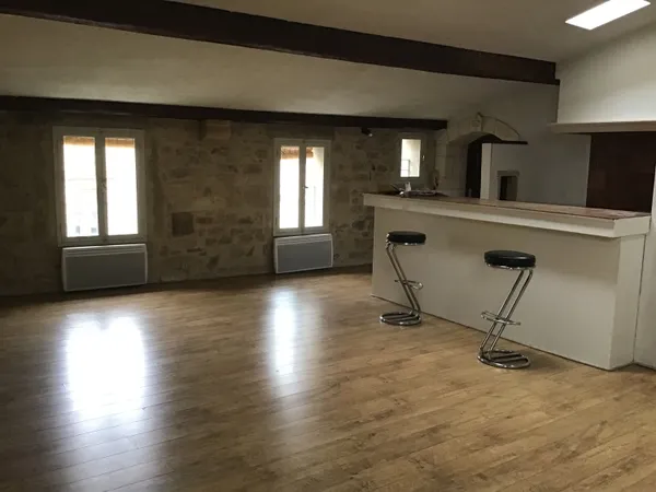 Loue loft 60 m2 Montpellier centre