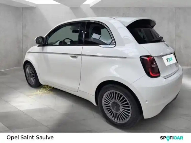 Fiat 500 e 118ch pack confort &amp; style my23 — photo 7