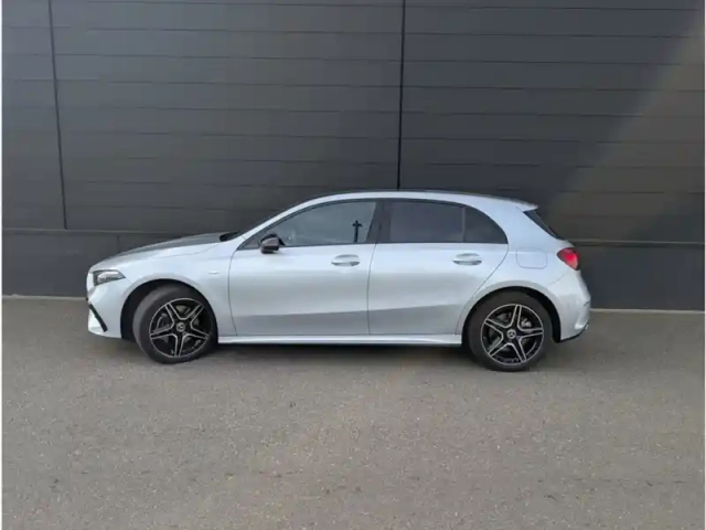 Mercedes Classe A 250 e hybrid eq — photo 2