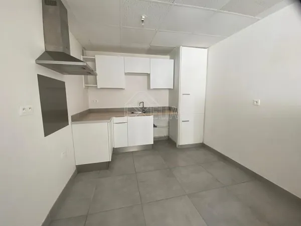 GUERVILLE F2 57.85 M²