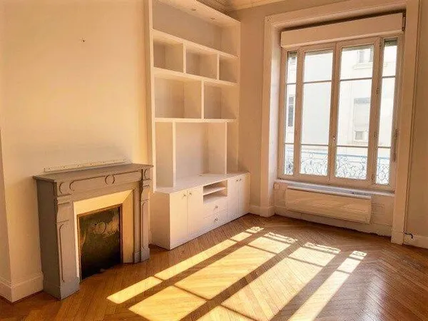 Appartement 4 pièces 96 m²