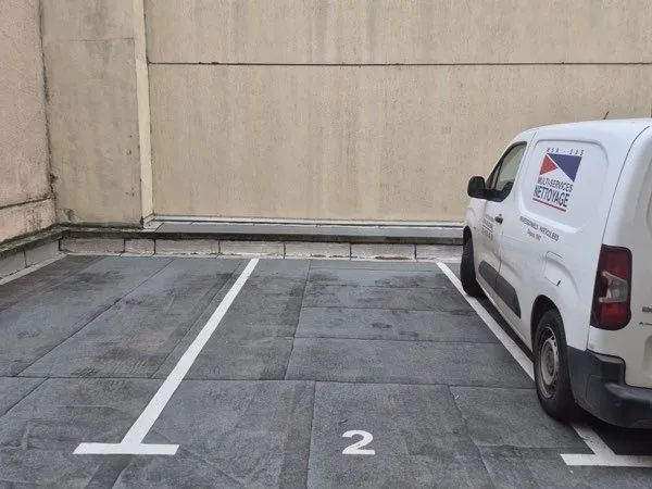 Loue place de parking