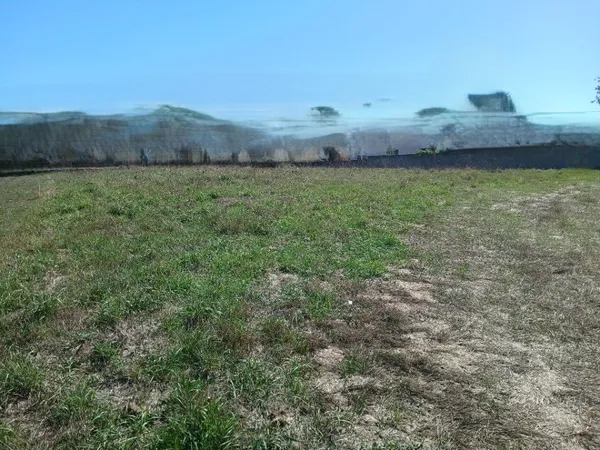 Terrain 490 m²