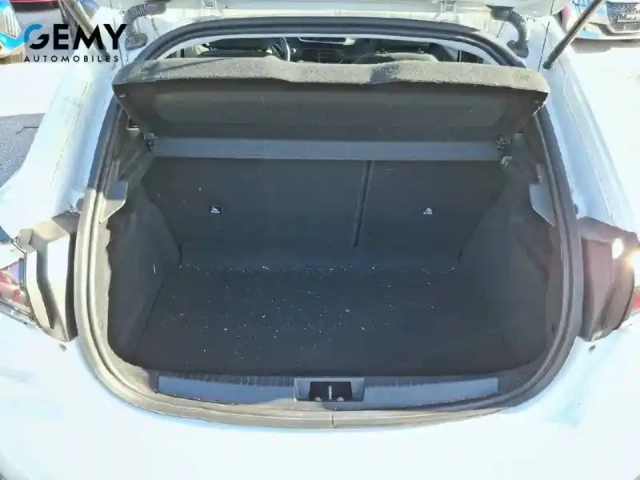Peugeot 208 puretech 75 s&amp;s bvm5 — photo 6