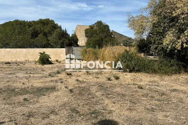 Terrain 994 m²