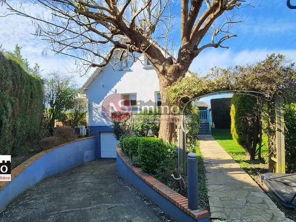 Maison 9 pièces 147 m²