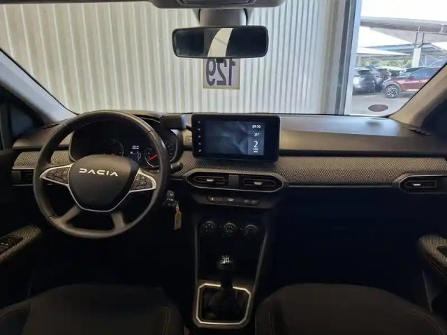 Dacia Sandero eco-g 100 — photo 10