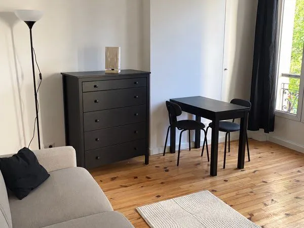 Studio Paris 11