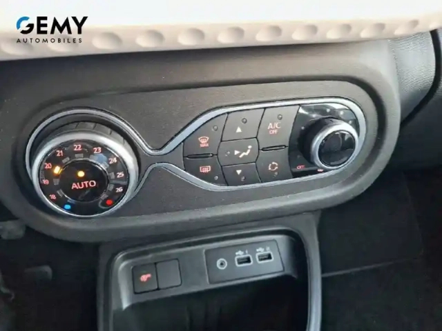Renault Twingo iii sce 65 — photo 45